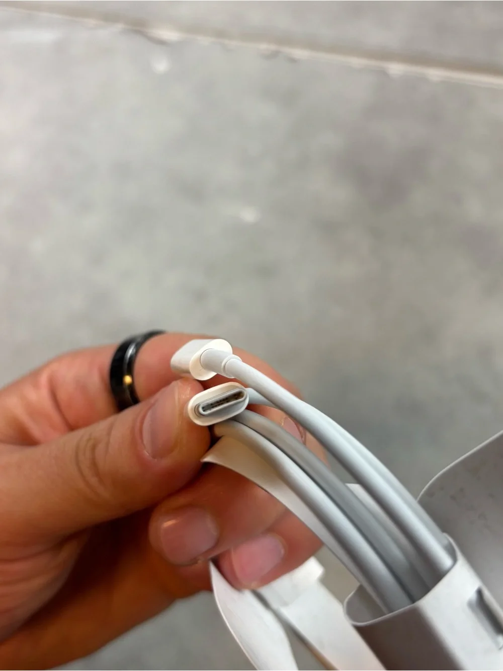 Apple USB-C To Lightning Cable 3ft NEW